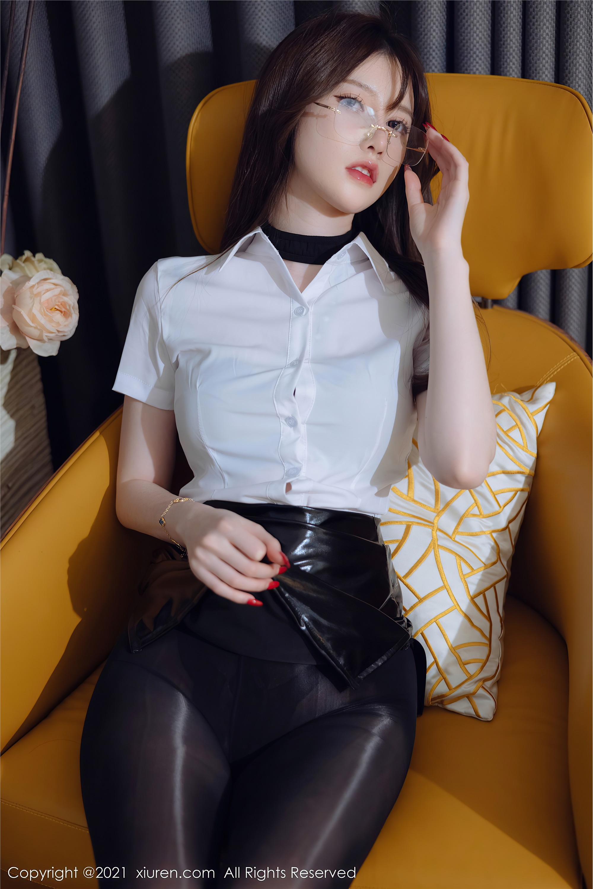 Xiuren秀人网 2021.12.28 NO.4395 美桃酱